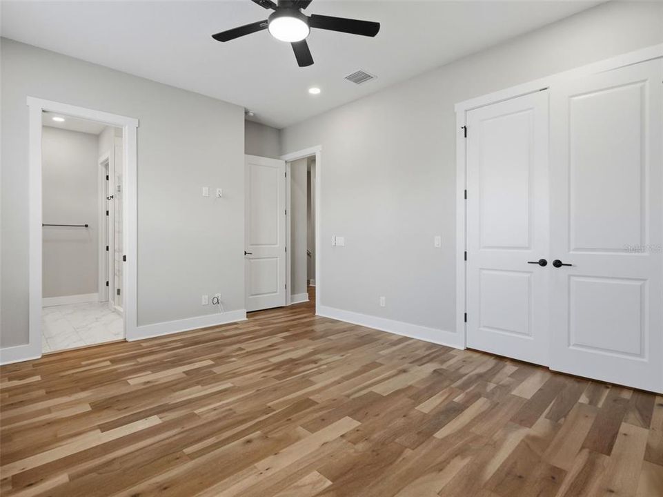 For Rent: $4,800 (3 beds, 3 baths, 2319 Square Feet)