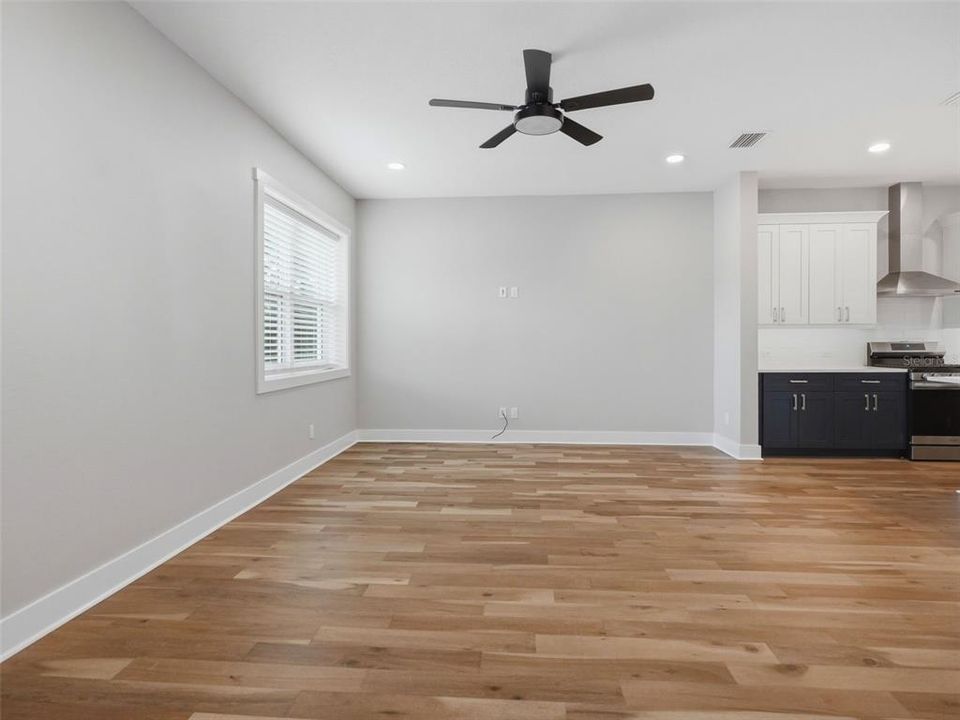 For Rent: $4,800 (3 beds, 3 baths, 2319 Square Feet)
