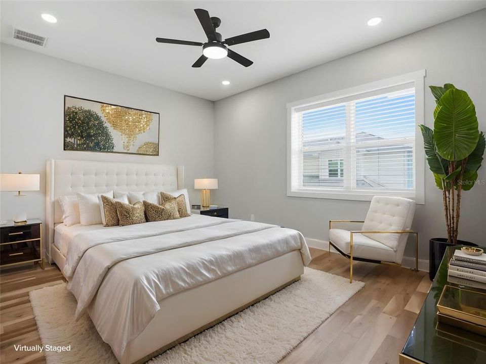 For Rent: $4,800 (3 beds, 3 baths, 2319 Square Feet)