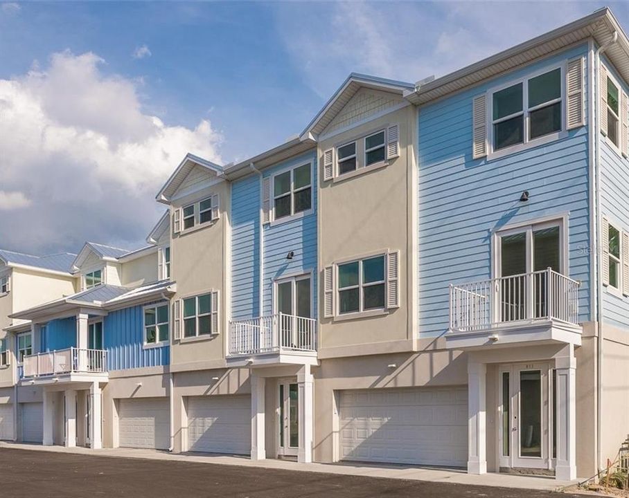 For Rent: $4,800 (3 beds, 3 baths, 2319 Square Feet)
