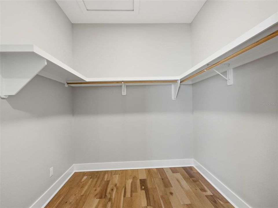 For Rent: $4,800 (3 beds, 3 baths, 2319 Square Feet)