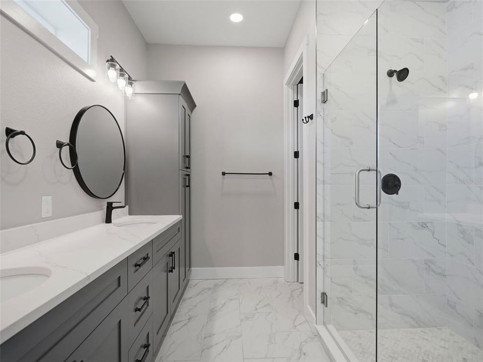 For Rent: $4,800 (3 beds, 3 baths, 2319 Square Feet)