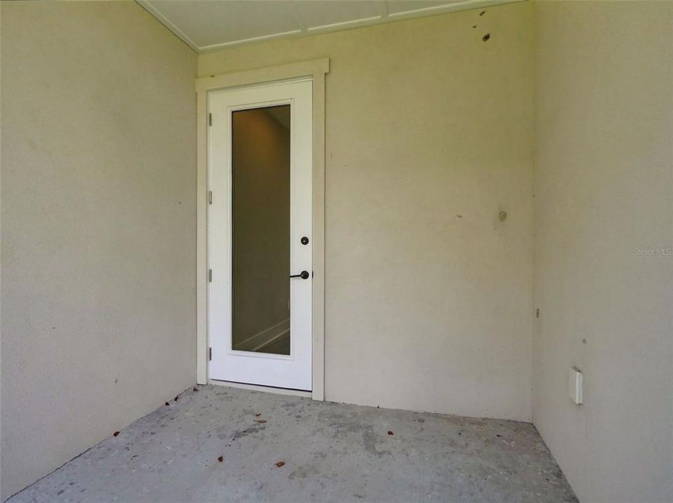 For Rent: $4,800 (3 beds, 3 baths, 2319 Square Feet)