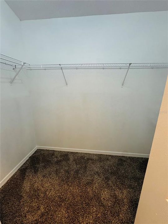 На продажу: $309,900 (4 спален, 2 ванн, 2407 Квадратных фут)