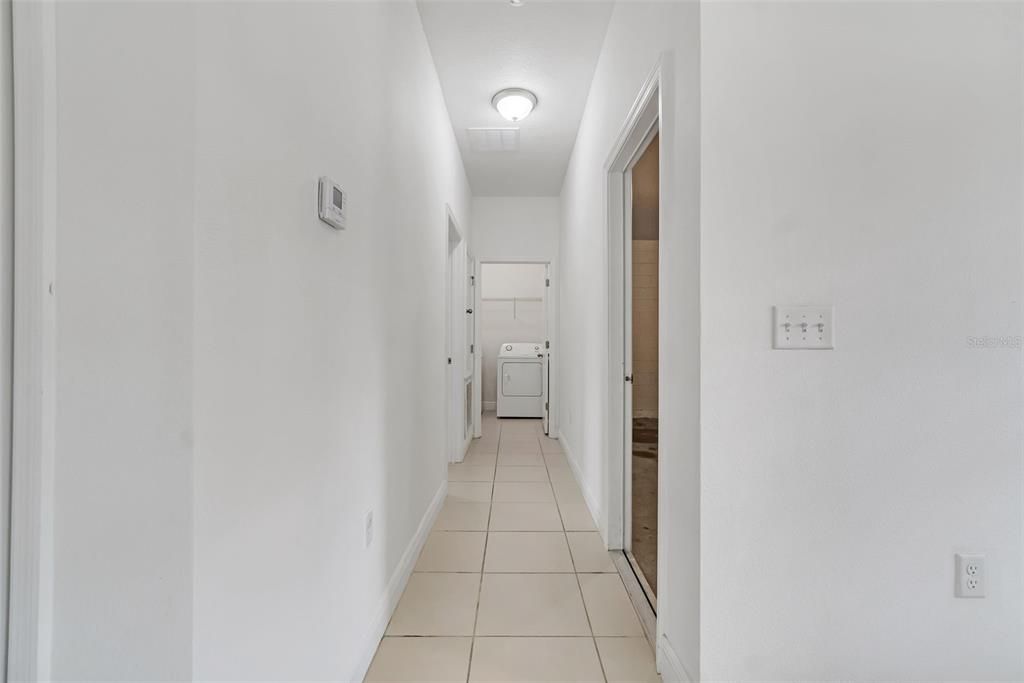 For Sale: $279,900 (4 beds, 2 baths, 1580 Square Feet)