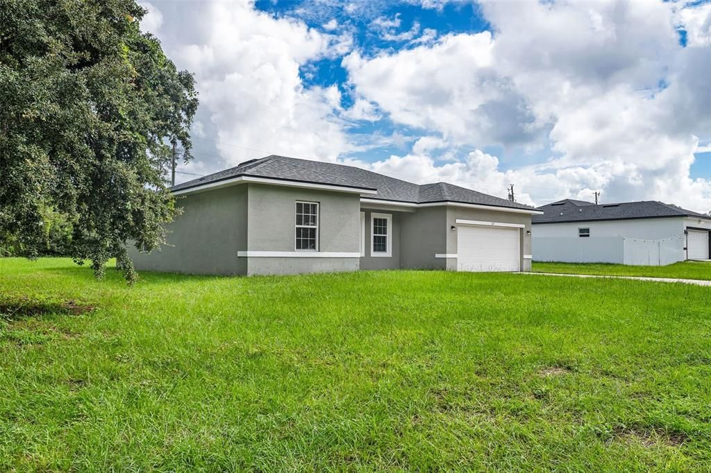 For Sale: $279,900 (4 beds, 2 baths, 1580 Square Feet)