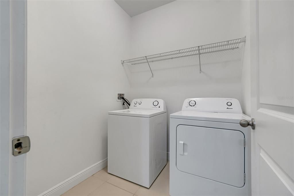 For Sale: $279,900 (4 beds, 2 baths, 1580 Square Feet)