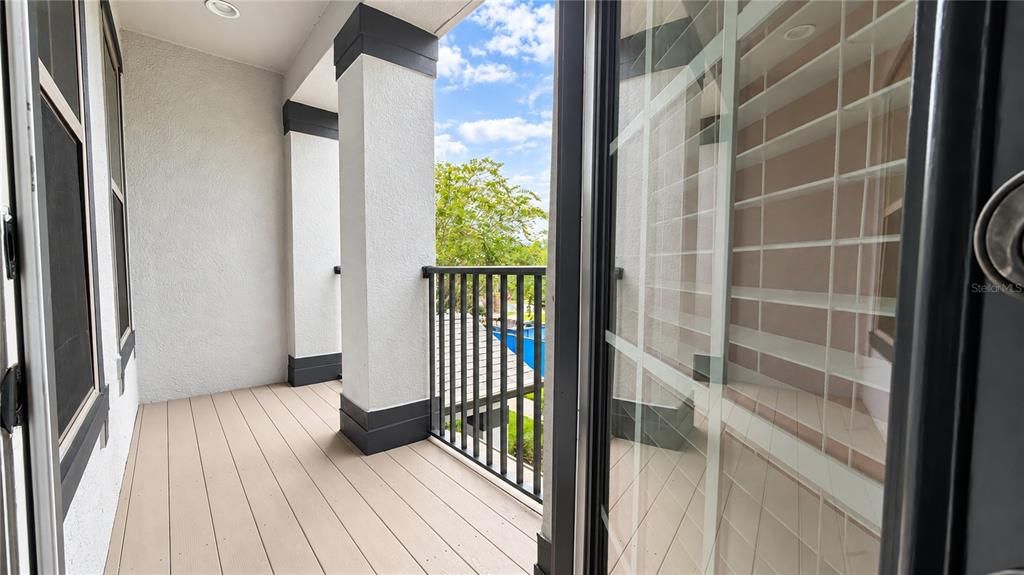 For Sale: $410,000 (3 beds, 2 baths, 2250 Square Feet)