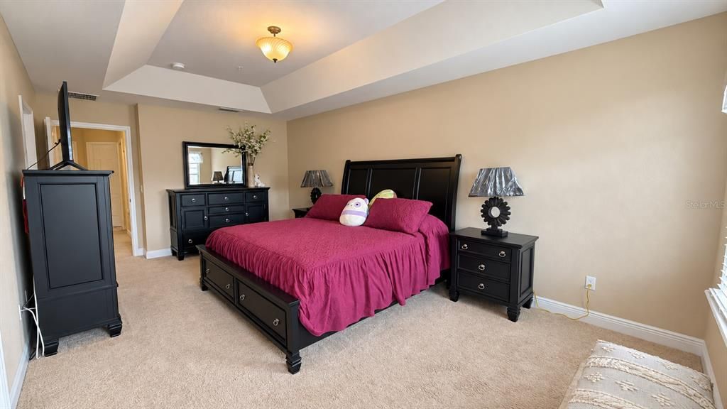 For Sale: $410,000 (3 beds, 2 baths, 2250 Square Feet)