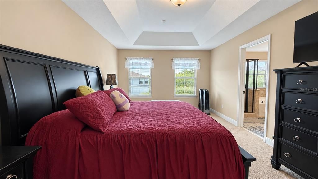 For Sale: $410,000 (3 beds, 2 baths, 2250 Square Feet)