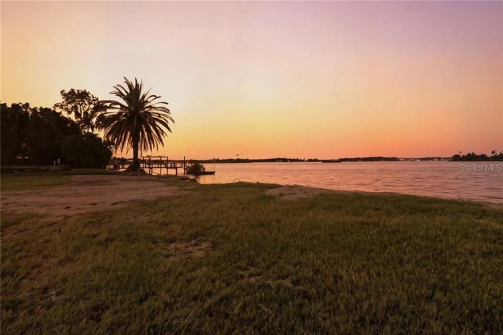 For Sale: $1,450,000 (0.46 acres)