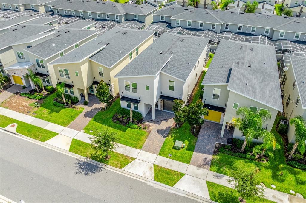 En Venta: $580,000 (6 camas, 5 baños, 3291 Pies cuadrados)