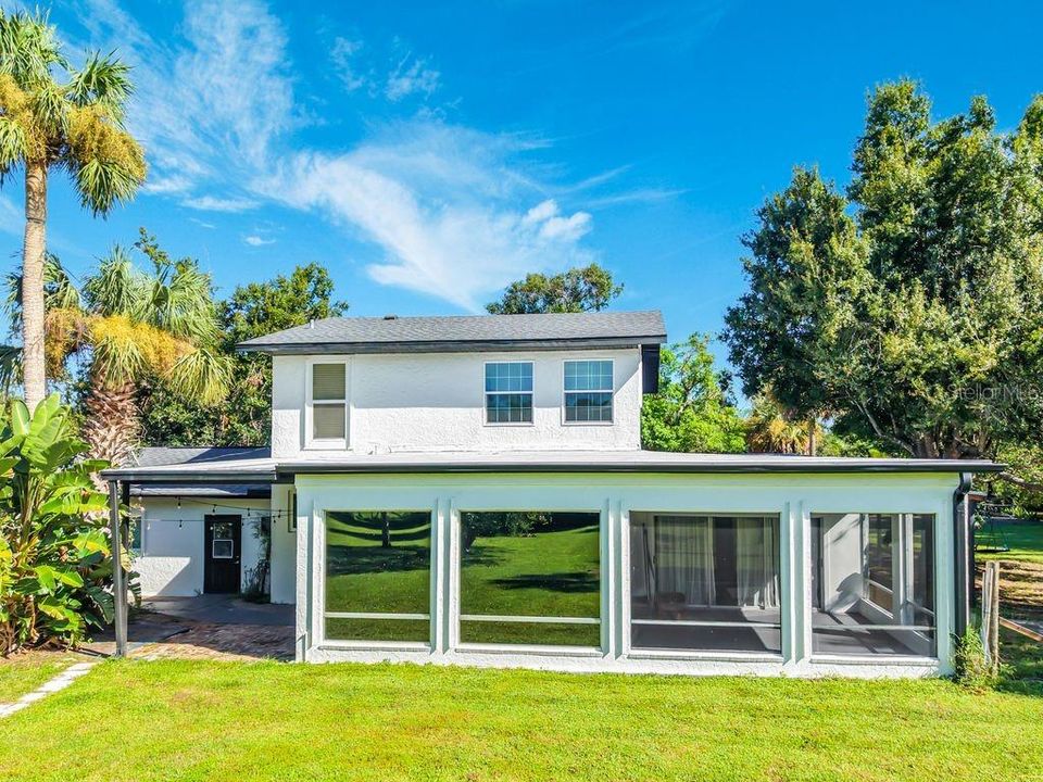 En Venta: $900,000 (4 camas, 3 baños, 3400 Pies cuadrados)