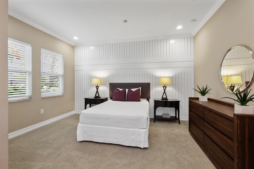 For Sale: $999,999 (3 beds, 4 baths, 3665 Square Feet)