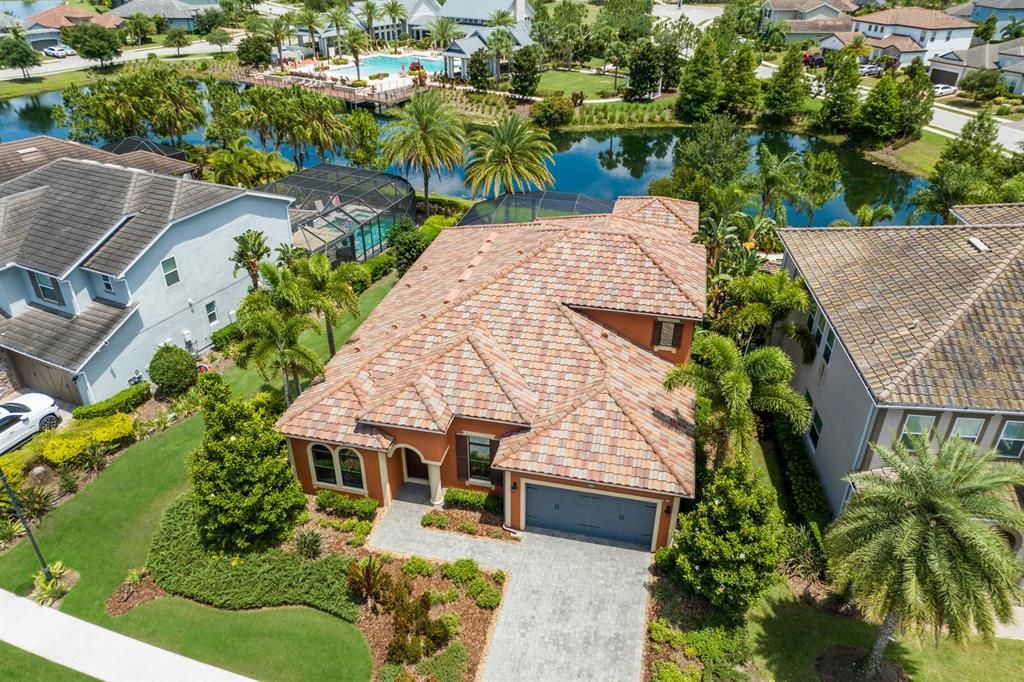 For Sale: $999,999 (3 beds, 4 baths, 3665 Square Feet)