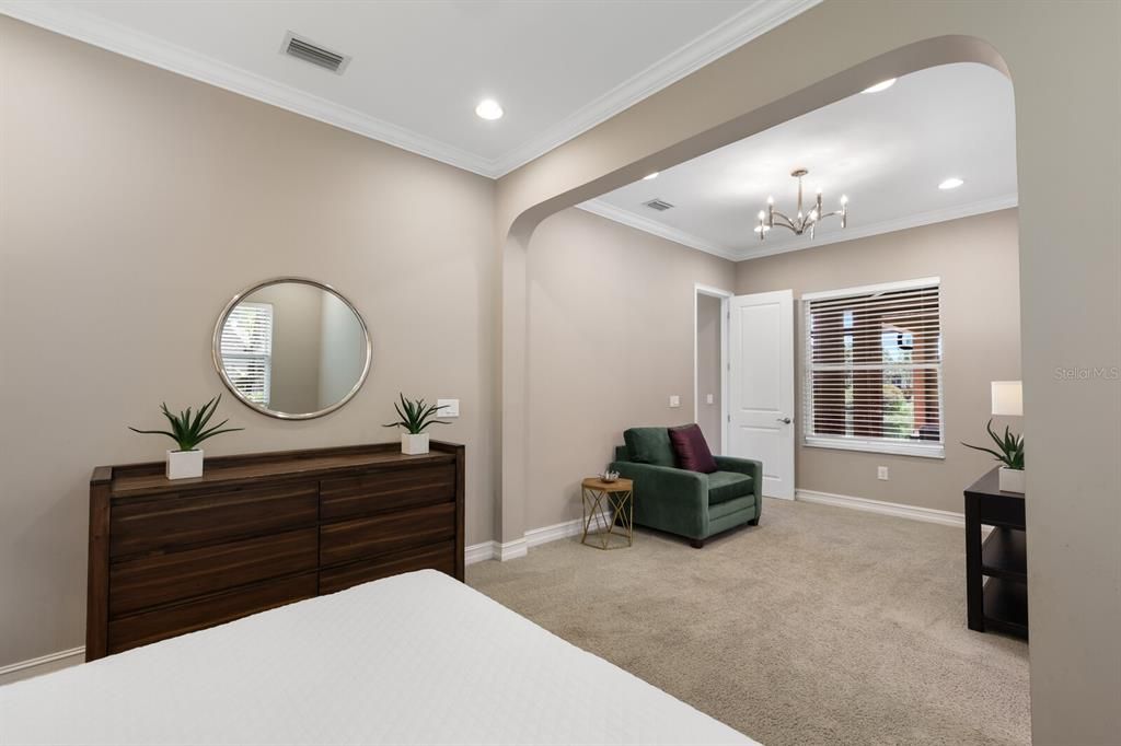 For Sale: $999,999 (3 beds, 4 baths, 3665 Square Feet)