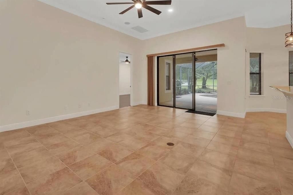 For Sale: $640,000 (3 beds, 2 baths, 2455 Square Feet)