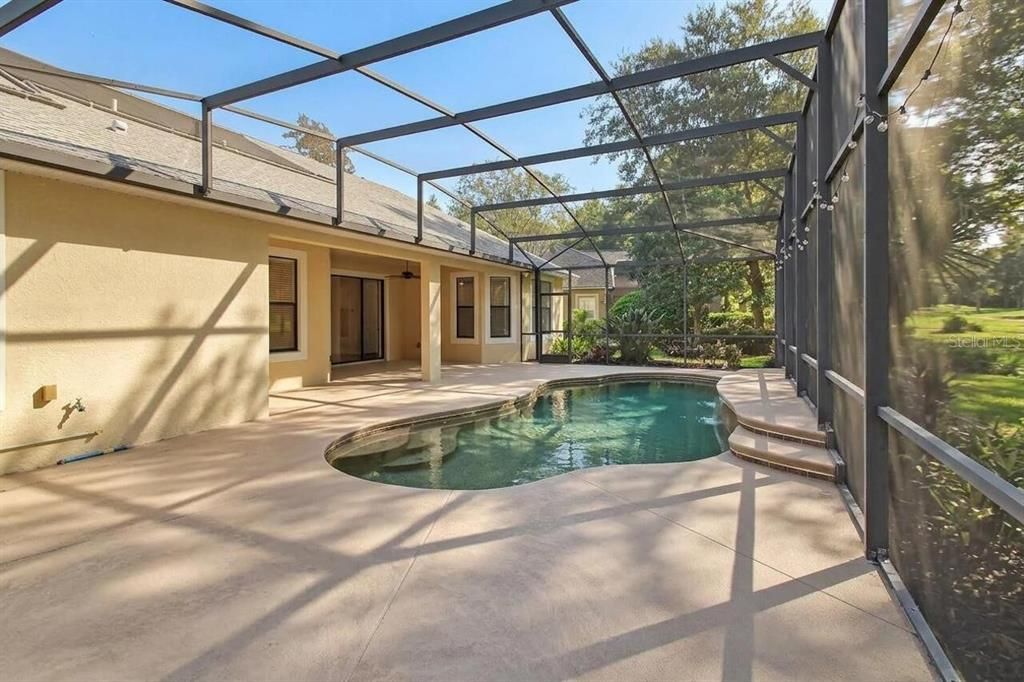 For Sale: $640,000 (3 beds, 2 baths, 2455 Square Feet)