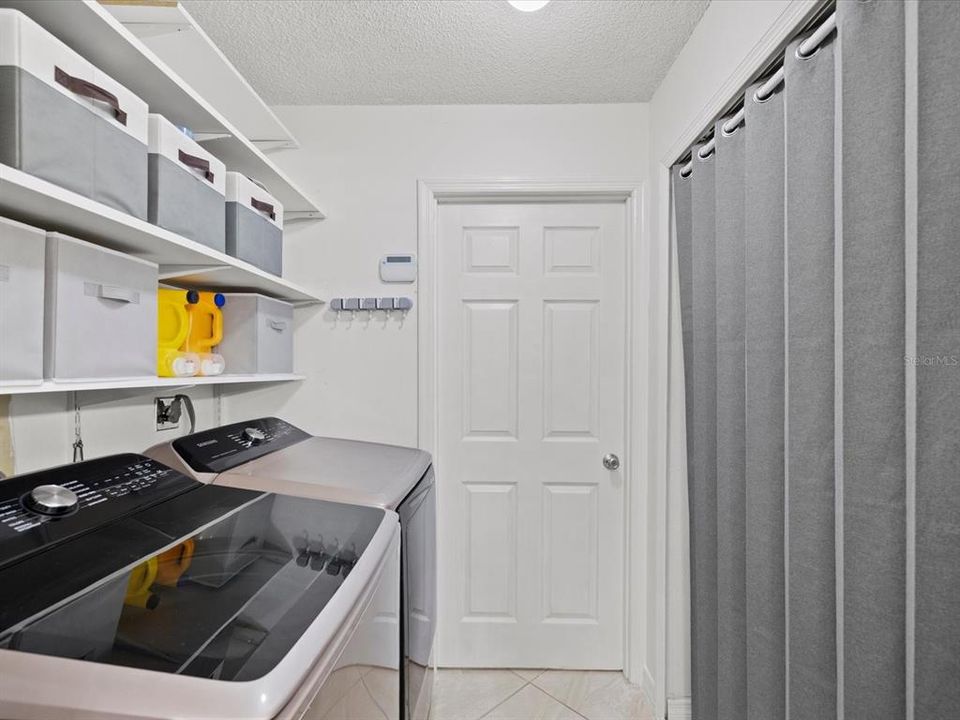 For Sale: $525,000 (4 beds, 3 baths, 2264 Square Feet)