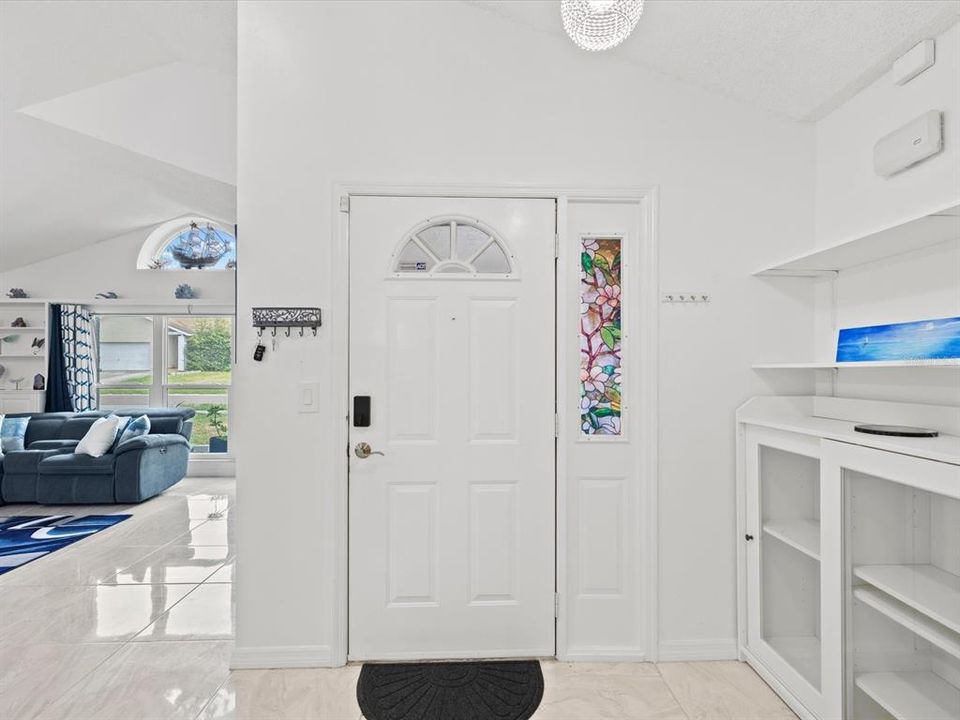 For Sale: $525,000 (4 beds, 3 baths, 2264 Square Feet)