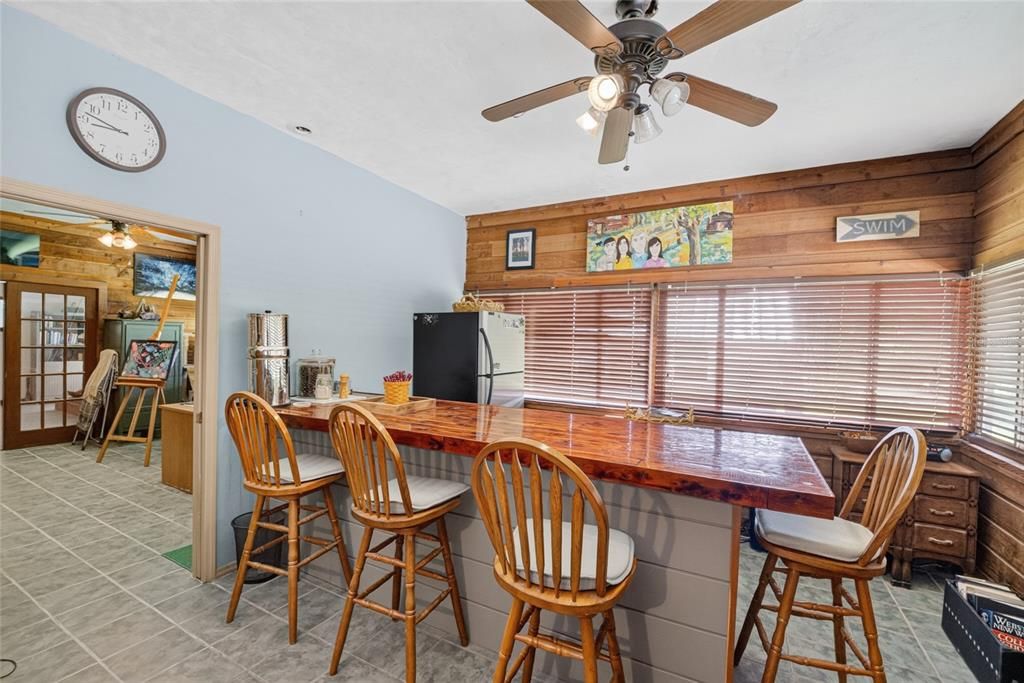 For Sale: $539,900 (3 beds, 2 baths, 3261 Square Feet)