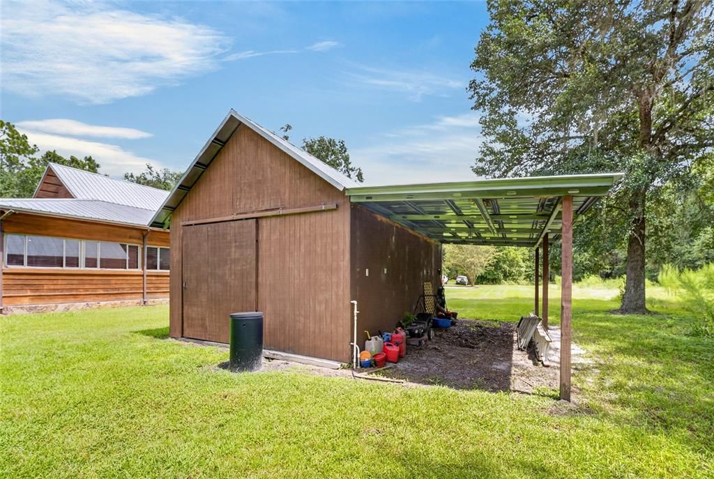 For Sale: $539,900 (3 beds, 2 baths, 3261 Square Feet)