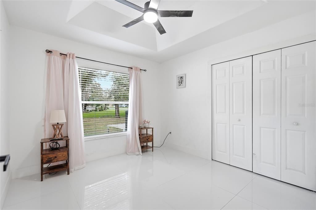 For Sale: $450,000 (3 beds, 2 baths, 2091 Square Feet)