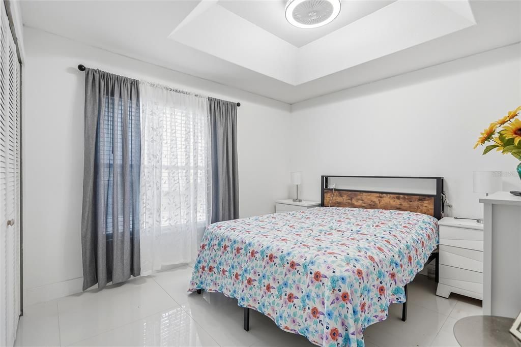 For Sale: $450,000 (3 beds, 2 baths, 2091 Square Feet)