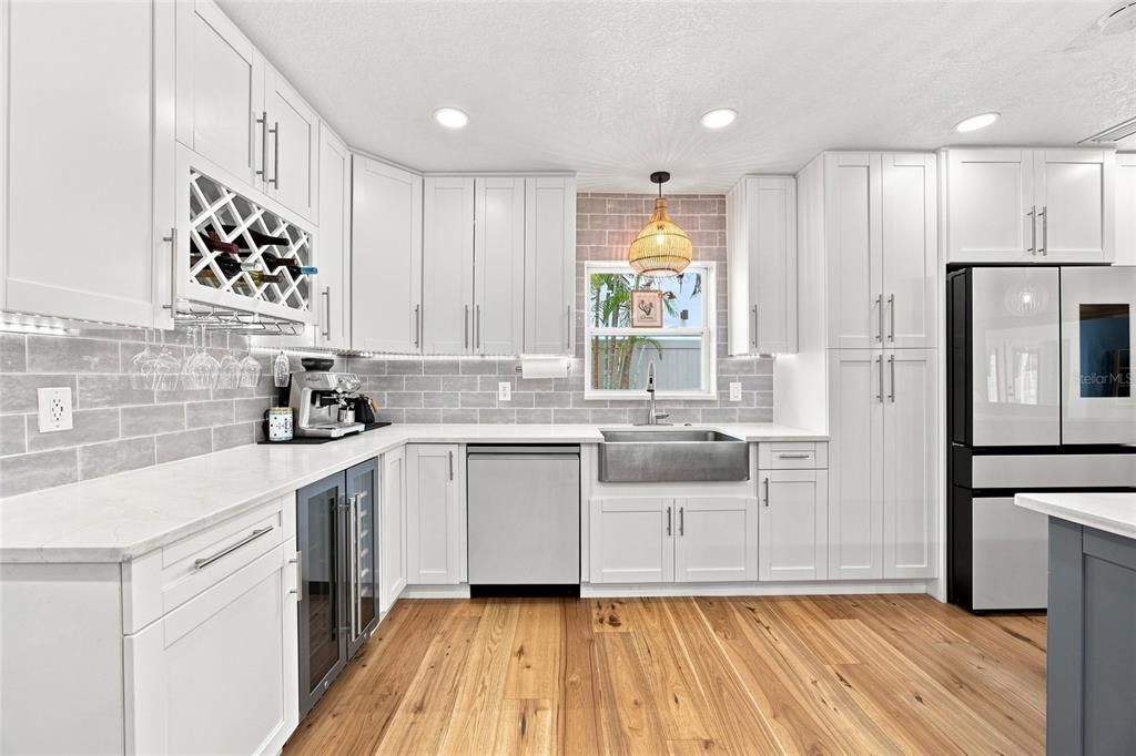 For Sale: $1,300,000 (4 beds, 3 baths, 2941 Square Feet)