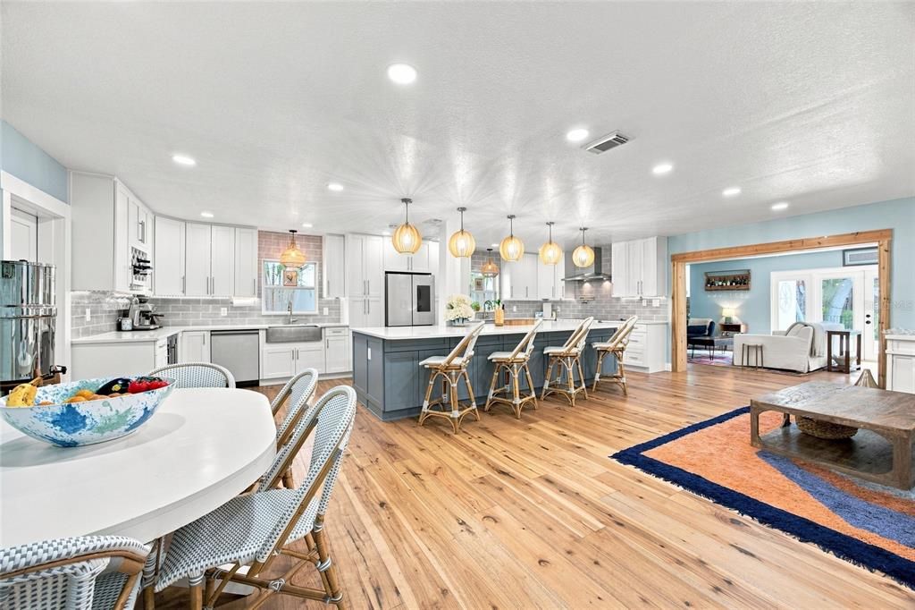 For Sale: $1,300,000 (4 beds, 3 baths, 2941 Square Feet)