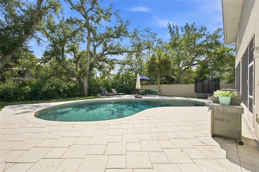 For Sale: $1,300,000 (4 beds, 3 baths, 2941 Square Feet)