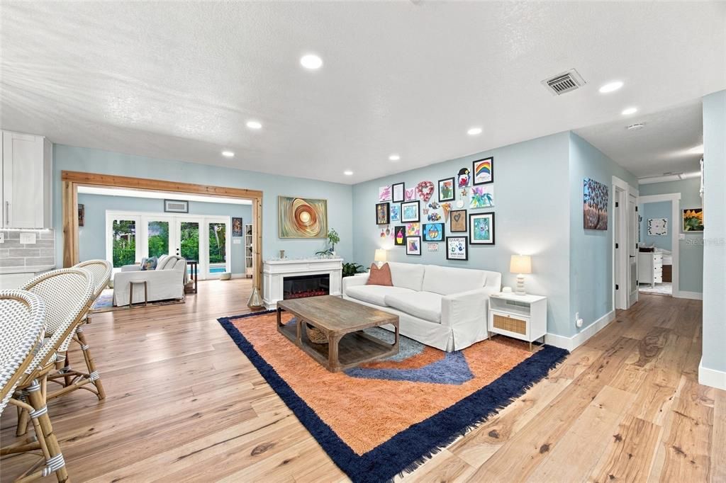For Sale: $1,300,000 (4 beds, 3 baths, 2941 Square Feet)