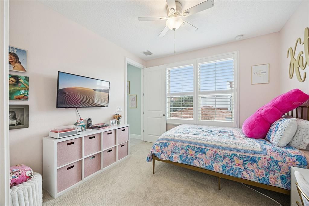 For Sale: $795,000 (5 beds, 4 baths, 3174 Square Feet)