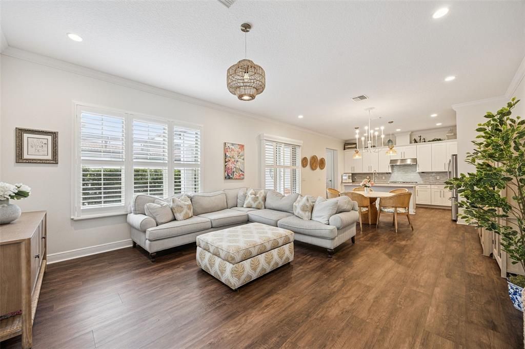 For Sale: $795,000 (5 beds, 4 baths, 3174 Square Feet)