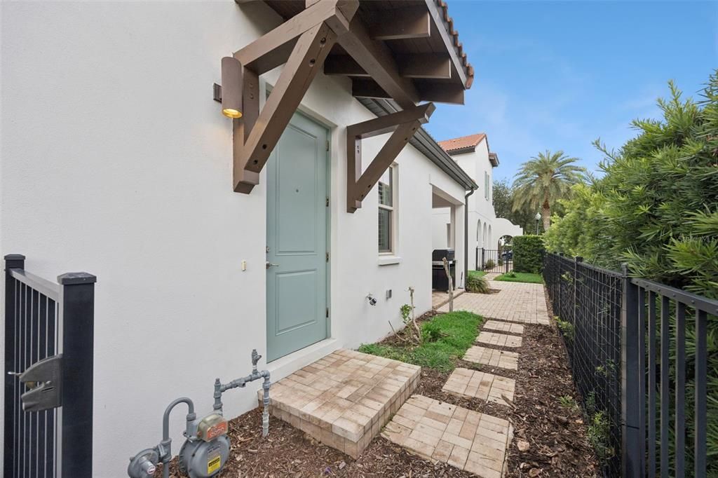For Sale: $795,000 (5 beds, 4 baths, 3174 Square Feet)