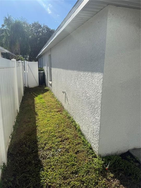 For Rent: $2,200 (3 beds, 2 baths, 1530 Square Feet)