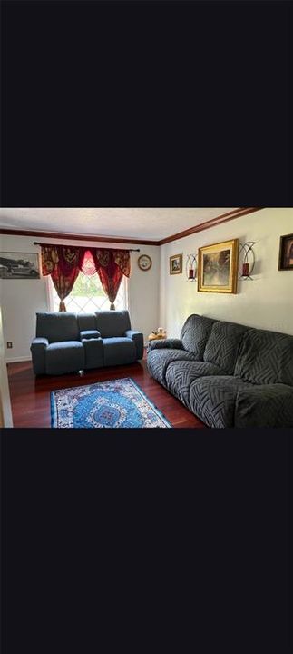 На продажу: $799,000 (4 спален, 2 ванн, 3100 Квадратных фут)