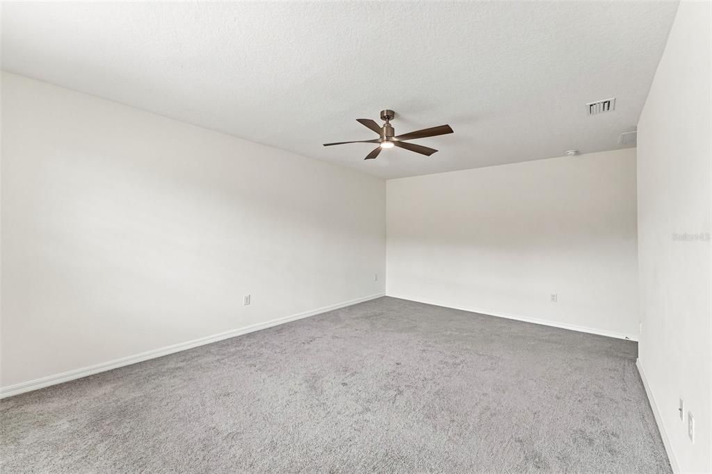 For Rent: $2,499 (4 beds, 3 baths, 2371 Square Feet)