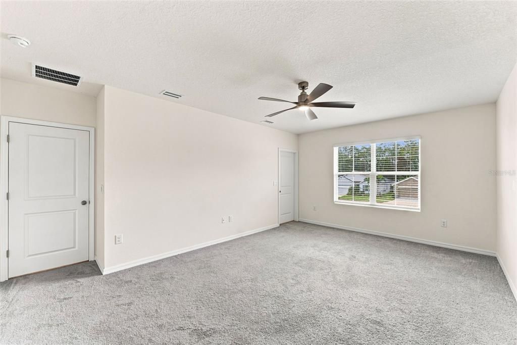 For Rent: $2,499 (4 beds, 3 baths, 2371 Square Feet)