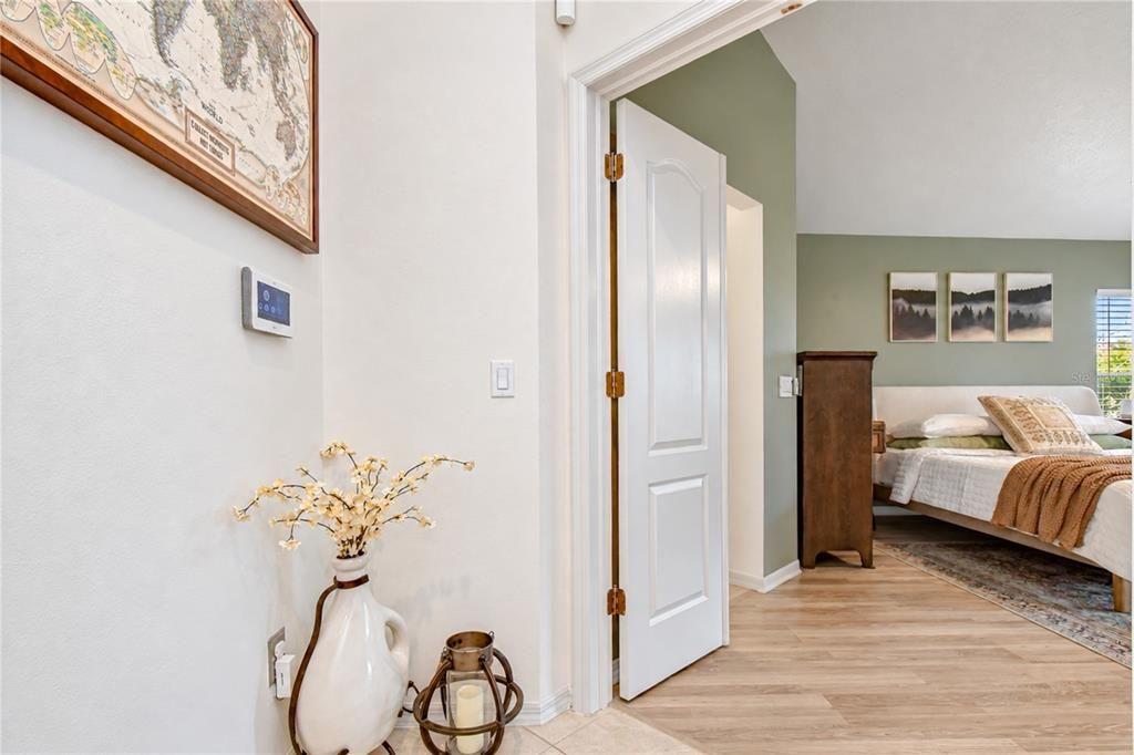 For Sale: $565,000 (4 beds, 2 baths, 2263 Square Feet)