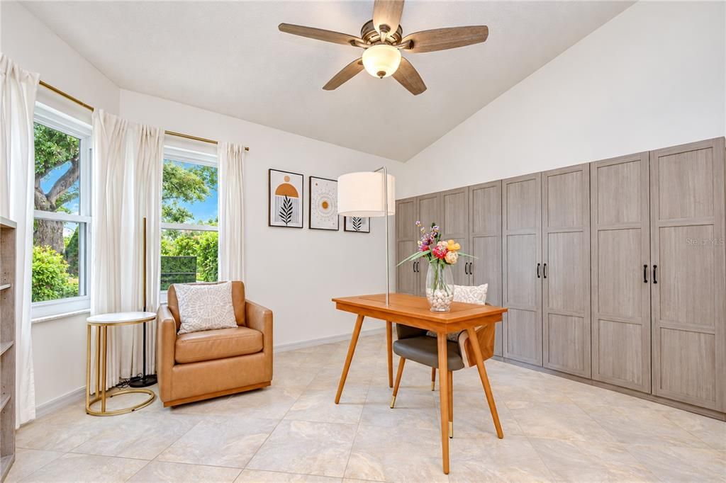 For Sale: $565,000 (4 beds, 2 baths, 2263 Square Feet)