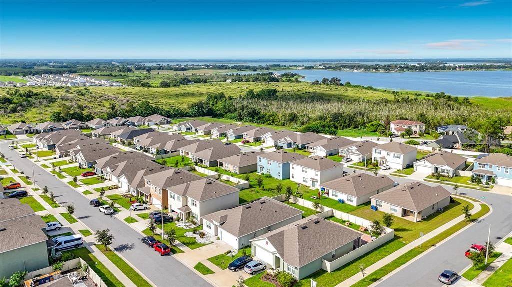 На продажу: $339,000 (4 спален, 2 ванн, 1867 Квадратных фут)