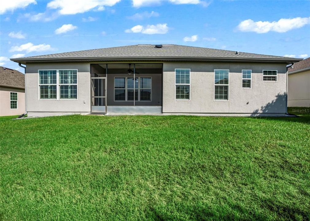 На продажу: $389,000 (3 спален, 2 ванн, 1825 Квадратных фут)