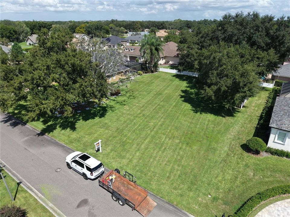 For Sale: $750,000 (5 beds, 3 baths, 3611 Square Feet)
