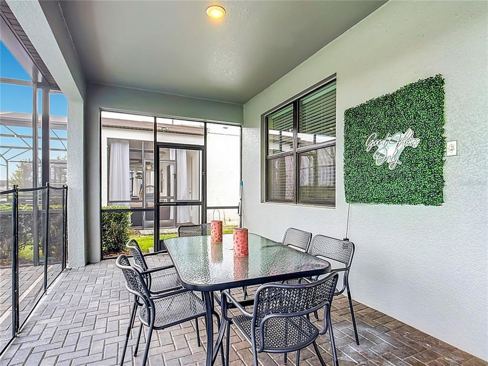 En Venta: $899,000 (8 camas, 5 baños, 4303 Pies cuadrados)