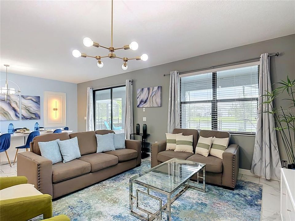 En Venta: $899,000 (8 camas, 5 baños, 4303 Pies cuadrados)