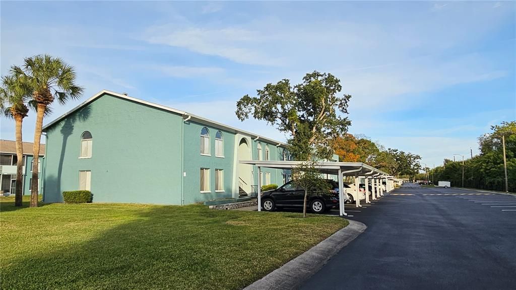 For Sale: $134,900 (2 beds, 1 baths, 885 Square Feet)