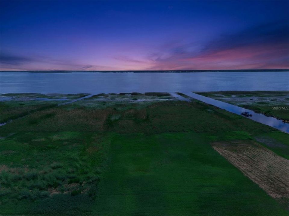 En Venta: $1,099,000 (5 camas, 5 baños, 5428 Pies cuadrados)