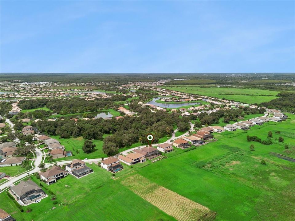 En Venta: $1,099,000 (5 camas, 5 baños, 5428 Pies cuadrados)