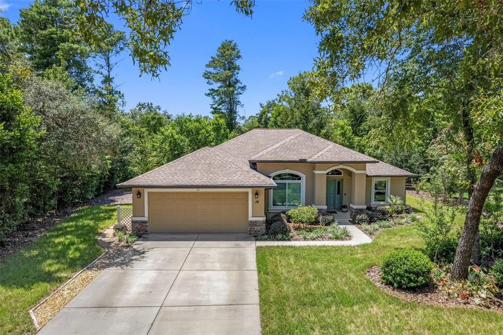 For Sale: $349,900 (3 beds, 2 baths, 1847 Square Feet)